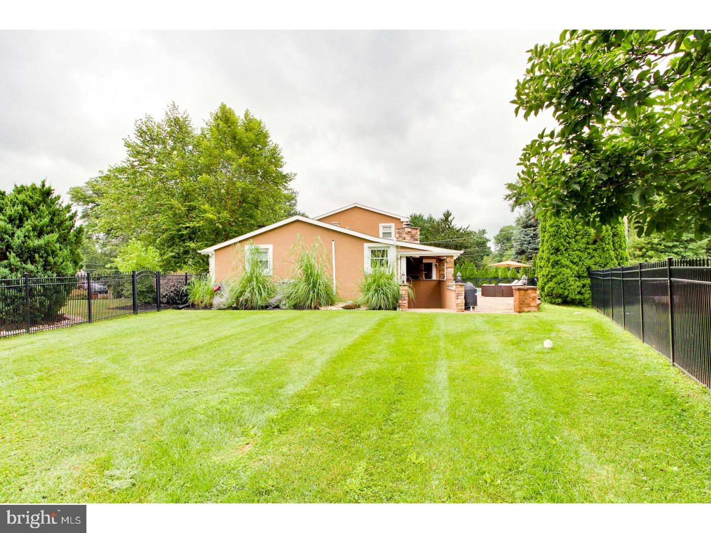 2 Austin Road Yardley, PA 19067 - Photo 21 of 25 Back Yard