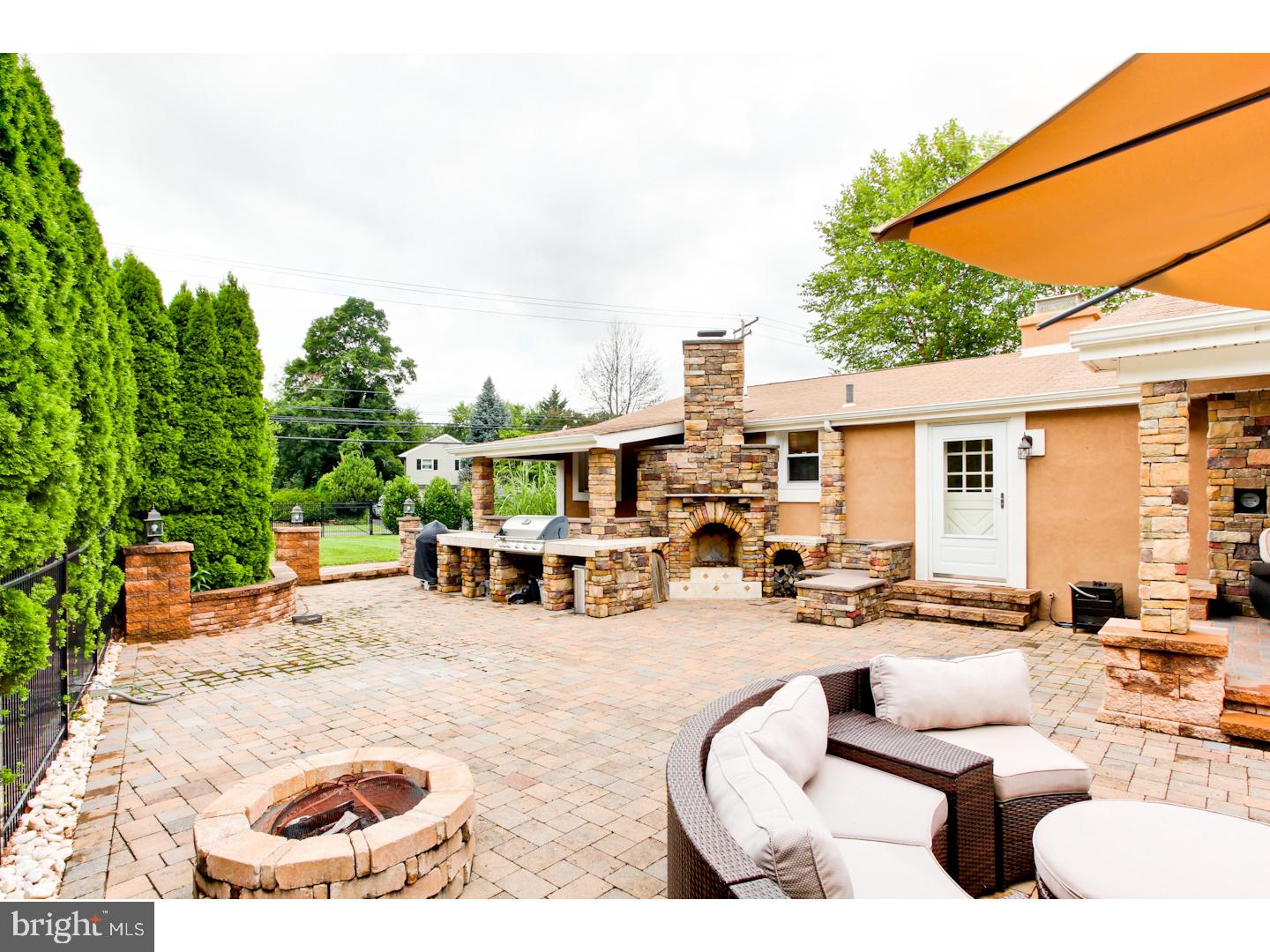 2 Austin Road Yardley, PA 19067 - Photo 23 of 25 Patio