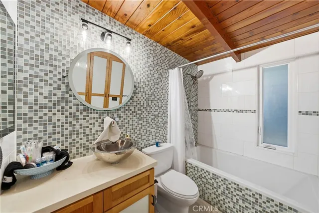 $2,899,000 | 2871 Studio Drive, Cayucos, CA 93430