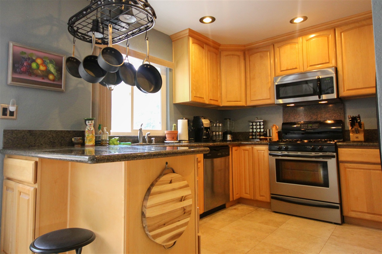 1709 Harold Road Escondido, CA 92026 - Photo 4 of 16