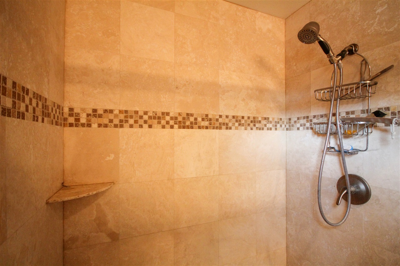 1709 Harold Road Escondido, CA 92026 - Photo 9 of 16