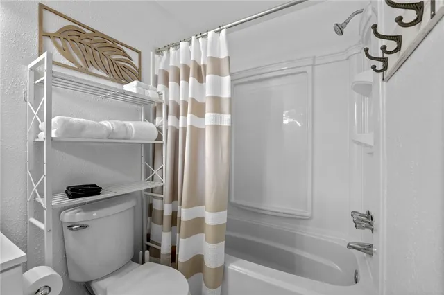 $350,000 | 20 D Hartwell Villas, Anderson, SC 29626