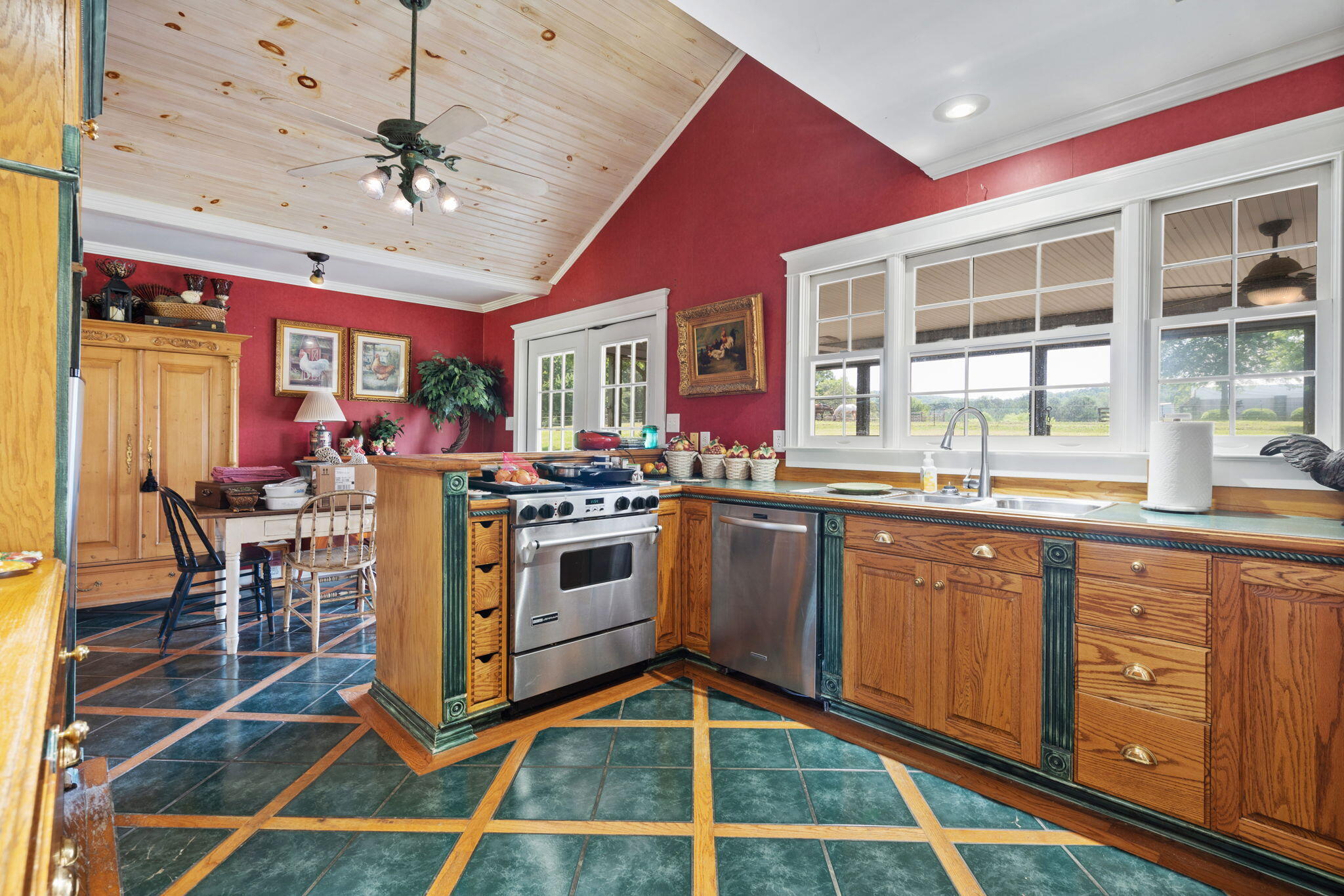 1223 Tunnel Hill Road Cleveland, TN 37311 - Photo 10 of 76 5-web-or-mls-1223 Tunnel Hill- Chasity-5