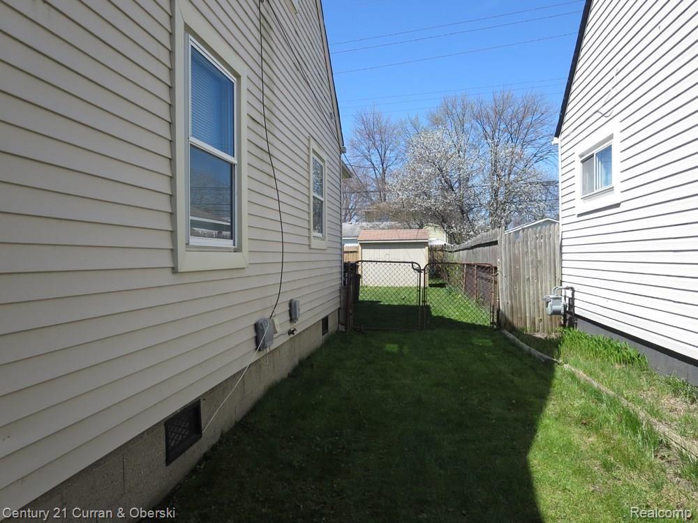 6366 Beech Daly Road Taylor, MI 48180 - Photo 19 of 20