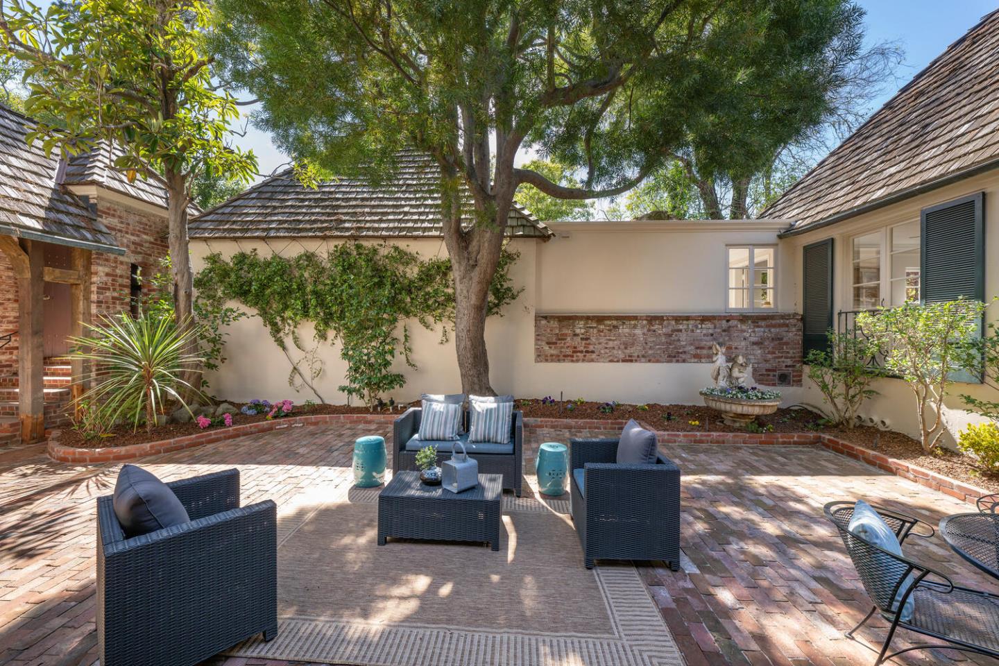 841 Hayne Road Hillsborough, CA 94010 - Photo 15 of 78