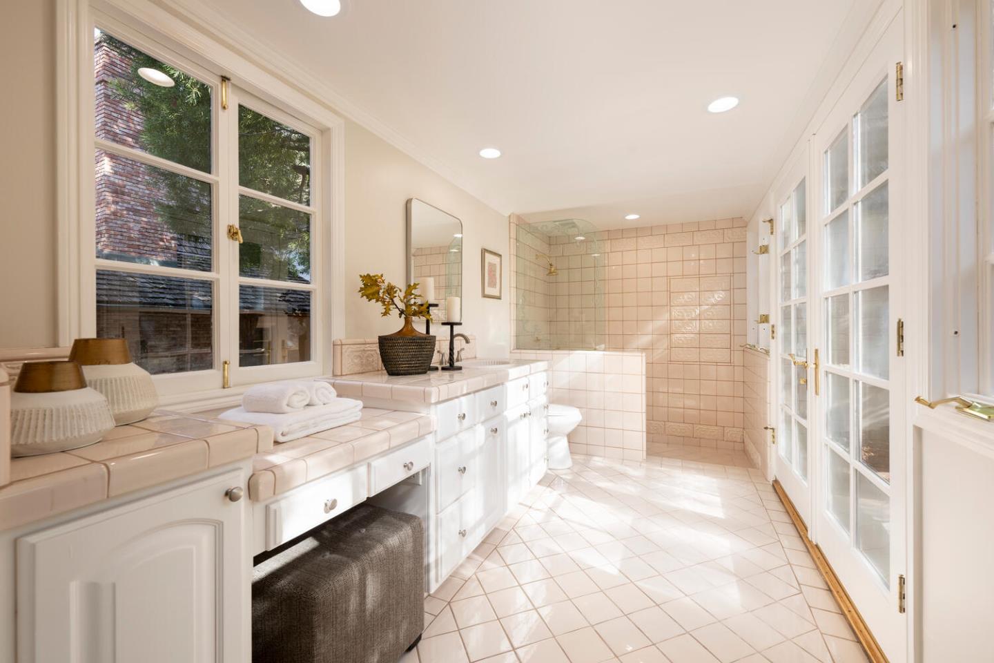 841 Hayne Road Hillsborough, CA 94010 - Photo 36 of 78