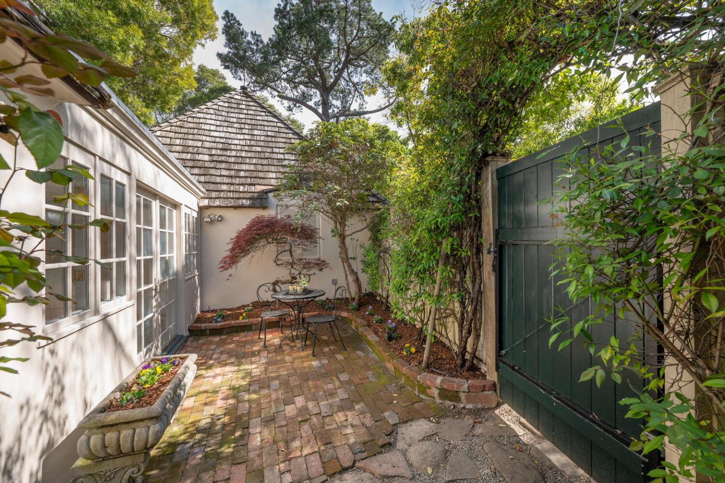 841 Hayne Road Hillsborough, CA 94010 - Photo 63 of 78