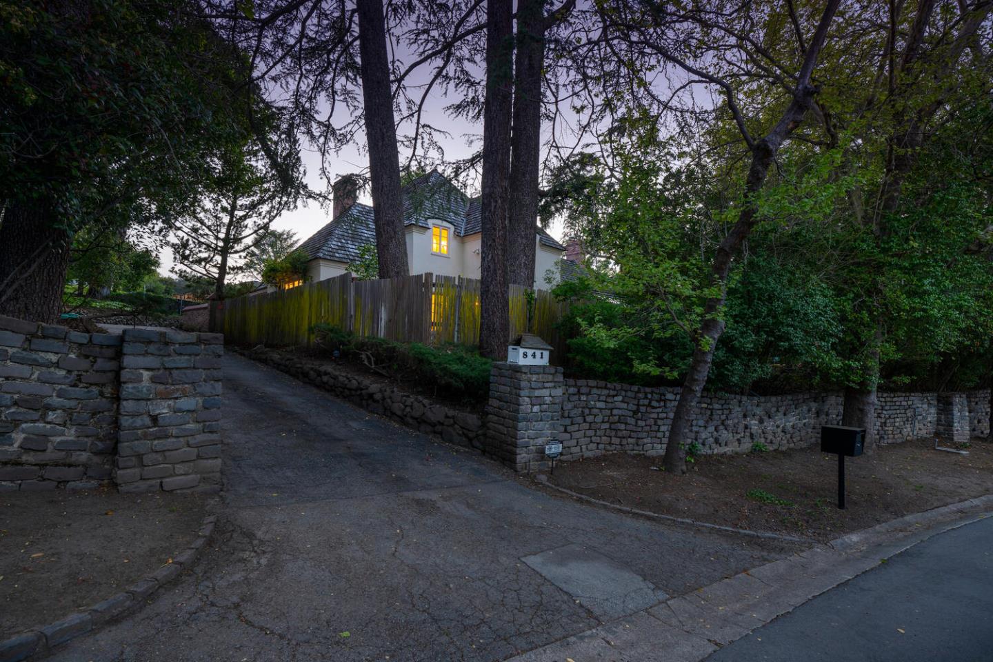 841 Hayne Road Hillsborough, CA 94010 - Photo 66 of 78