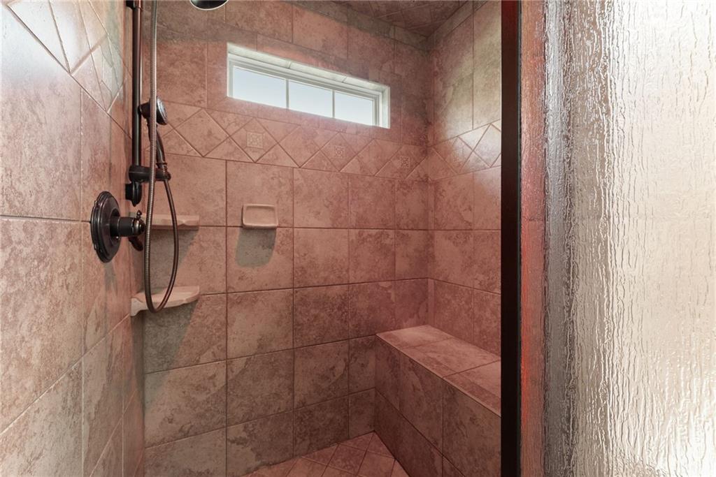3454 Highway 254 Cleveland, GA 30528 - Photo 21 of 52 a bathroom with a shower