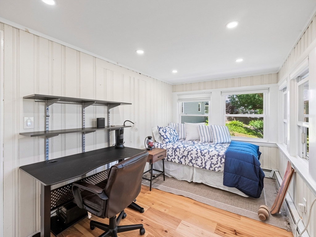 57 Overlook Road Marblehead, MA 01945 - Photo 17 of 39