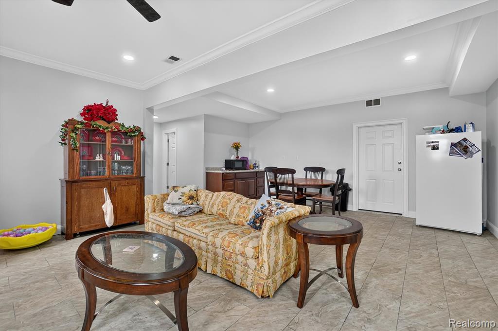 6524 Kelly Road Flushing, MI 48433 - Photo 21 of 47 Gallery Image 21