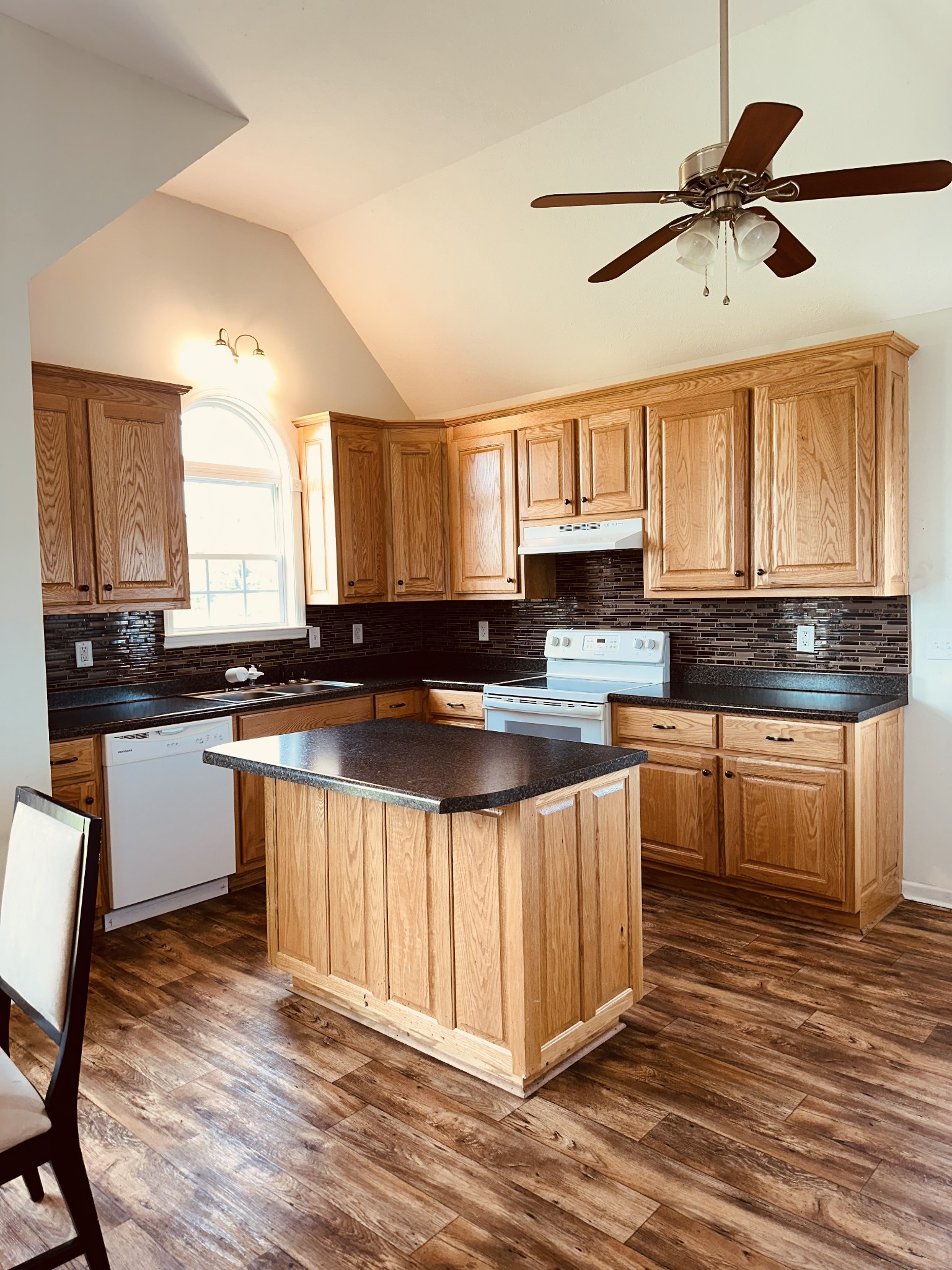 95 Wells Lee Road Flintville, TN 37335 - Photo 11 of 31 Gallery Image 11
