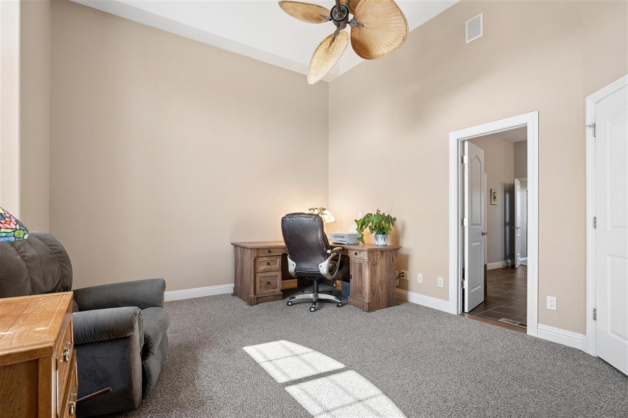 604 Majestic Oak Ridge Solon, IA 52333 - Photo 19 of 55 Gallery Image 19
