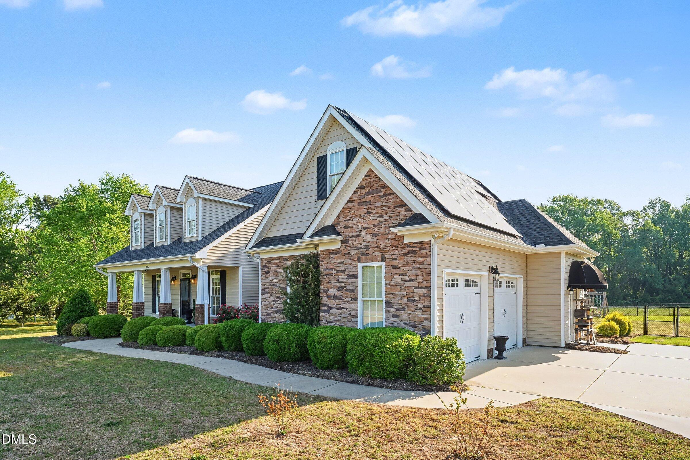 1446 Neighbors Road Dunn, NC 28334 - Photo 3 of 36 003_file_8708