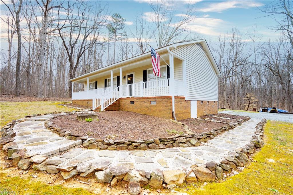 5200 Folgers Mill Road Julian, NC 27283 - Photo 2 of 20 Gallery Image 2