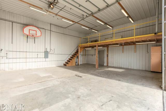 14668 Autumn Road Wapella, IL 61777 - Photo 16 of 21