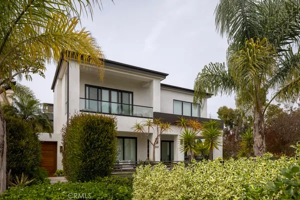 $18,999 | 319-5 Jasmine Avenue, Corona del Mar, CA 92625