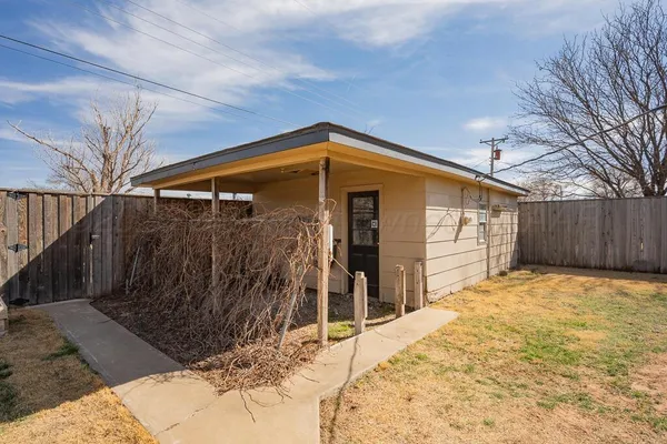 $295,000 | 238 Hickory Street, Hereford, TX 79045