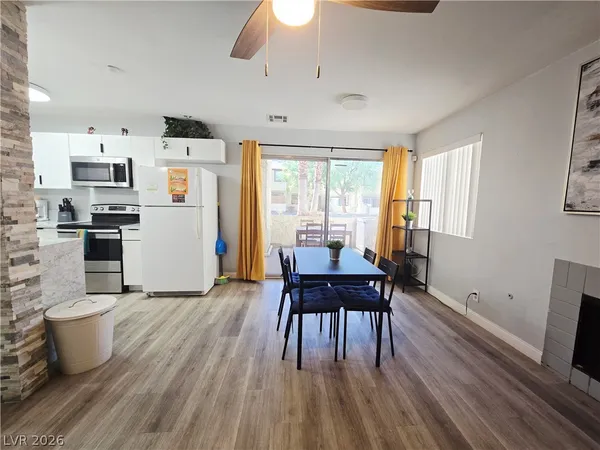 $1,910 | 5045 Spencer Street, Unit B, Las Vegas, NV 89119