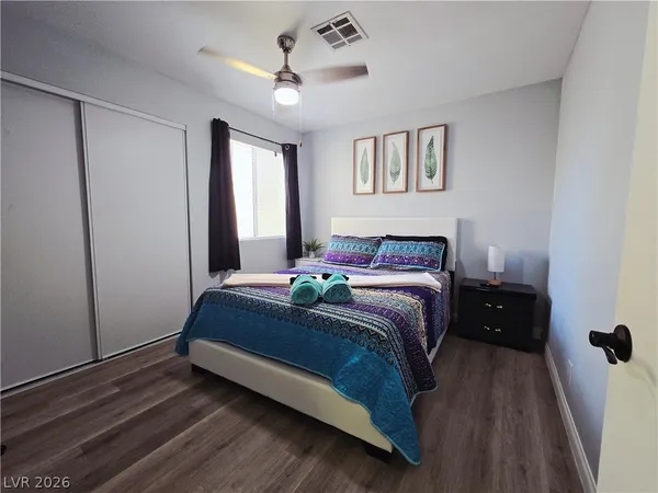 $1,910 | 5045 Spencer Street, Unit B, Las Vegas, NV 89119