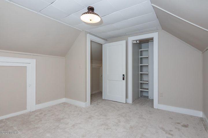 312 North Phelps Street Decatur, MI 49045 - Photo 14 of 26 DC8