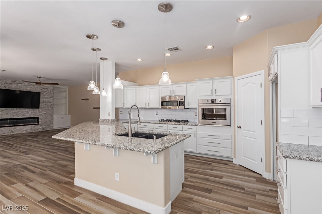 85 Green Isle Circle Henderson, NV 89074 - Photo 21 of 78