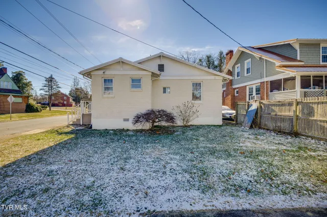 $229,000 | 631 Taylor Street, Bristol, TN 37620