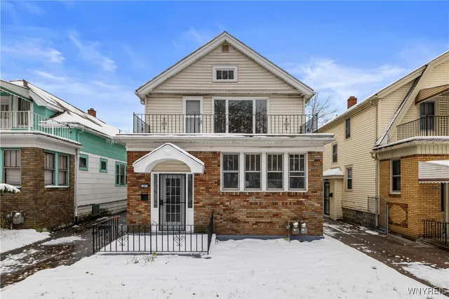 $349,900 | 207 Davidson Avenue, Buffalo, NY 14215