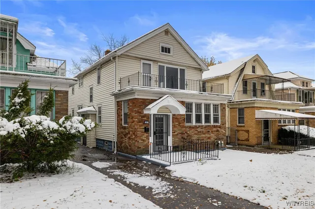 $349,900 | 207 Davidson Avenue, Buffalo, NY 14215