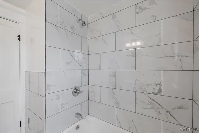 $349,900 | 207 Davidson Avenue, Buffalo, NY 14215