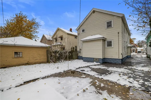 $349,900 | 207 Davidson Avenue, Buffalo, NY 14215