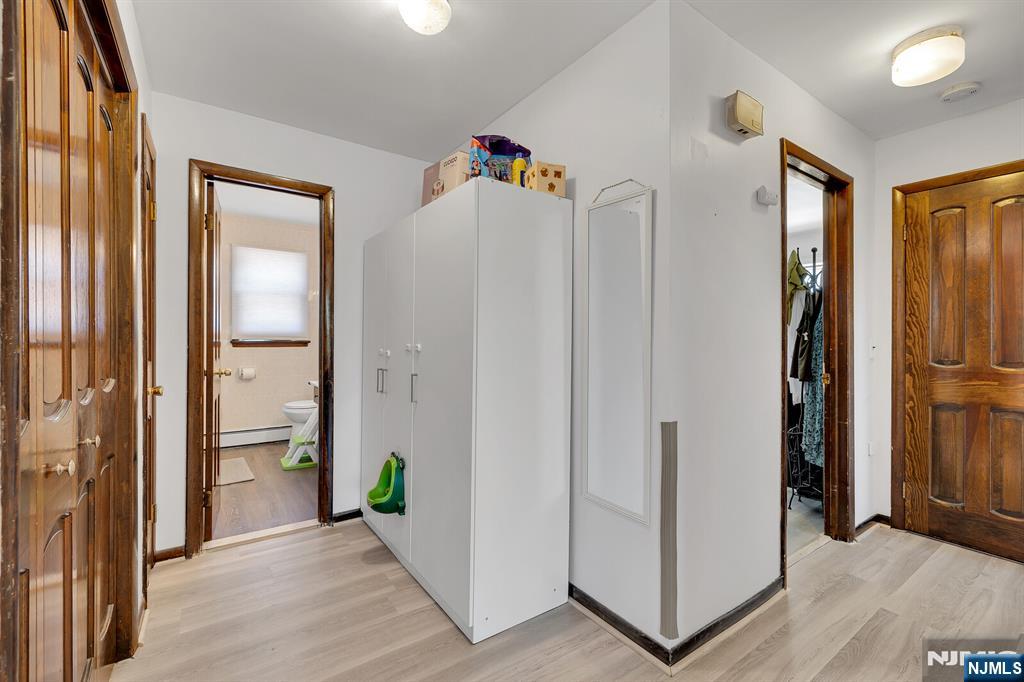 31 Marginal Road Rutherford, NJ 07070 - Photo 14 of 44