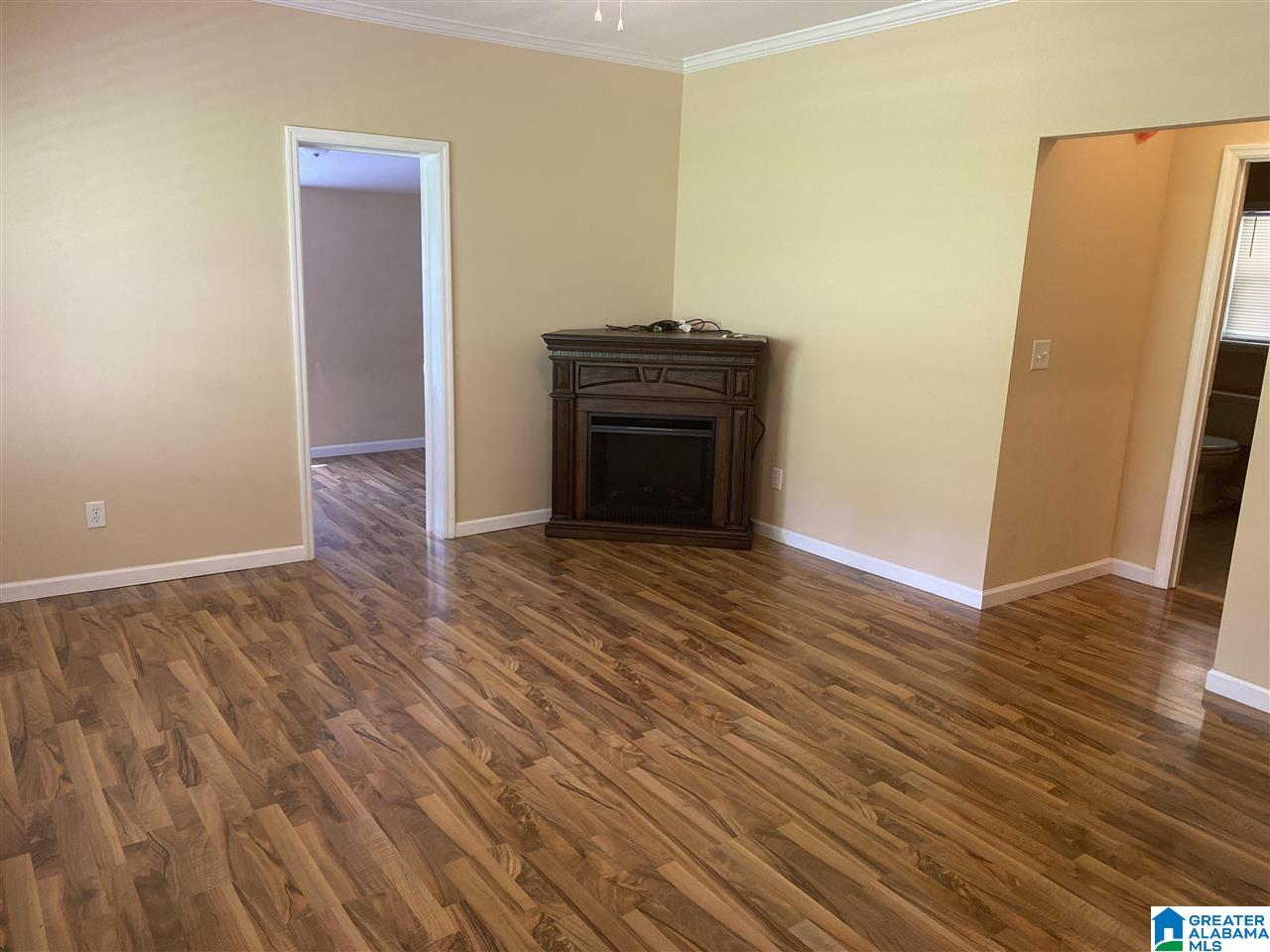 701 5th Street North Oneonta, AL 35121 - Photo 8 of 17