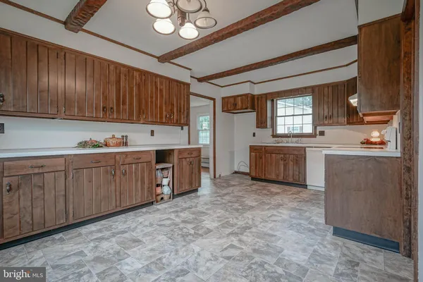 $250,000 | 384 Roadstown Greenwich Road, Bridgeton, NJ 08302