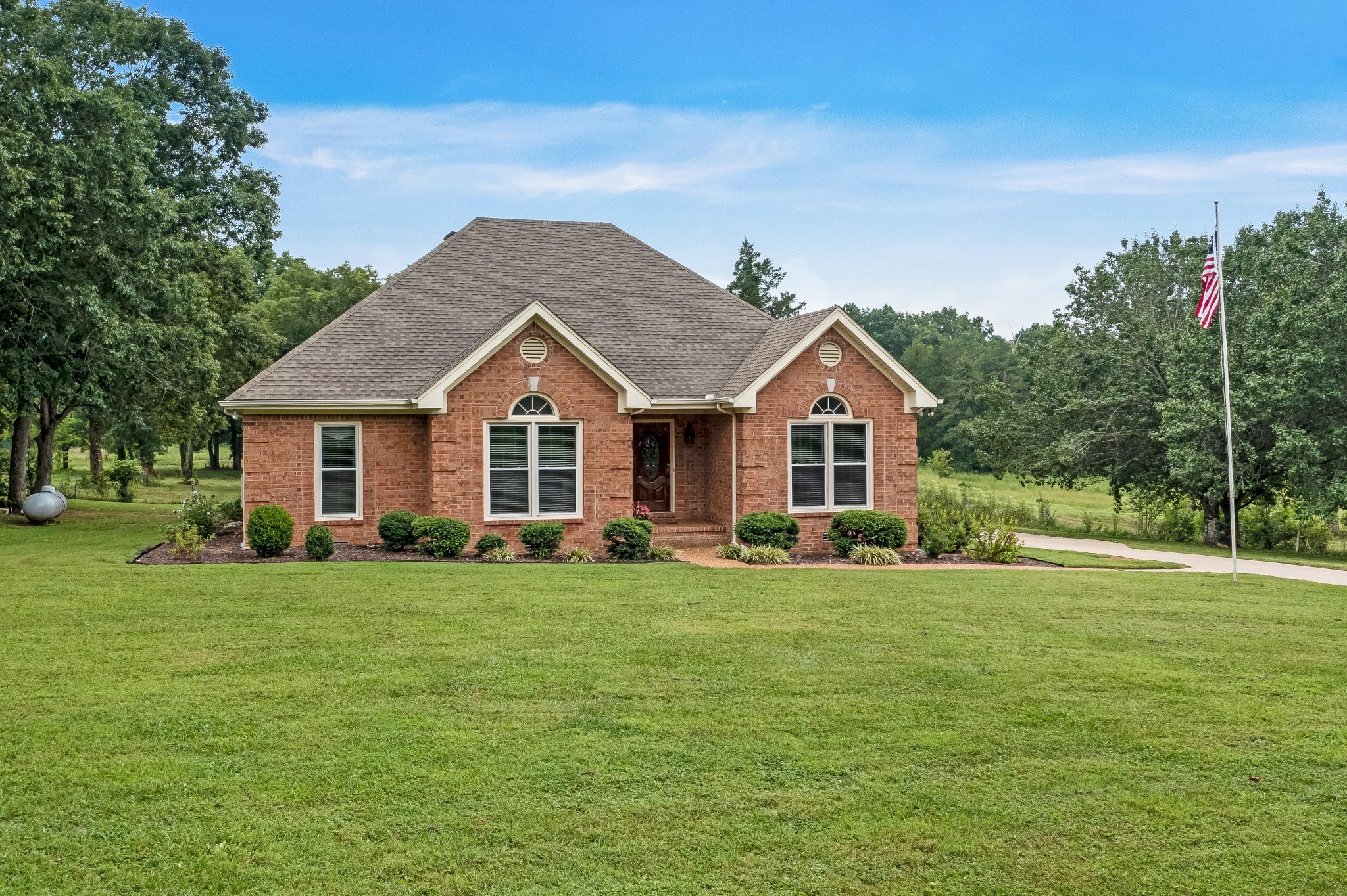 9275 Patterson Road Rockvale, TN 37153 - Photo 2 of 48 Gallery Image 2