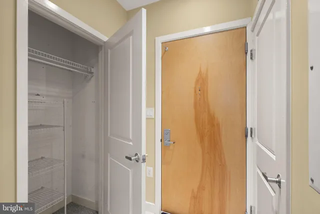 $384,900 | 181 East Reed Avenue, Unit 206, Alexandria, VA 22305