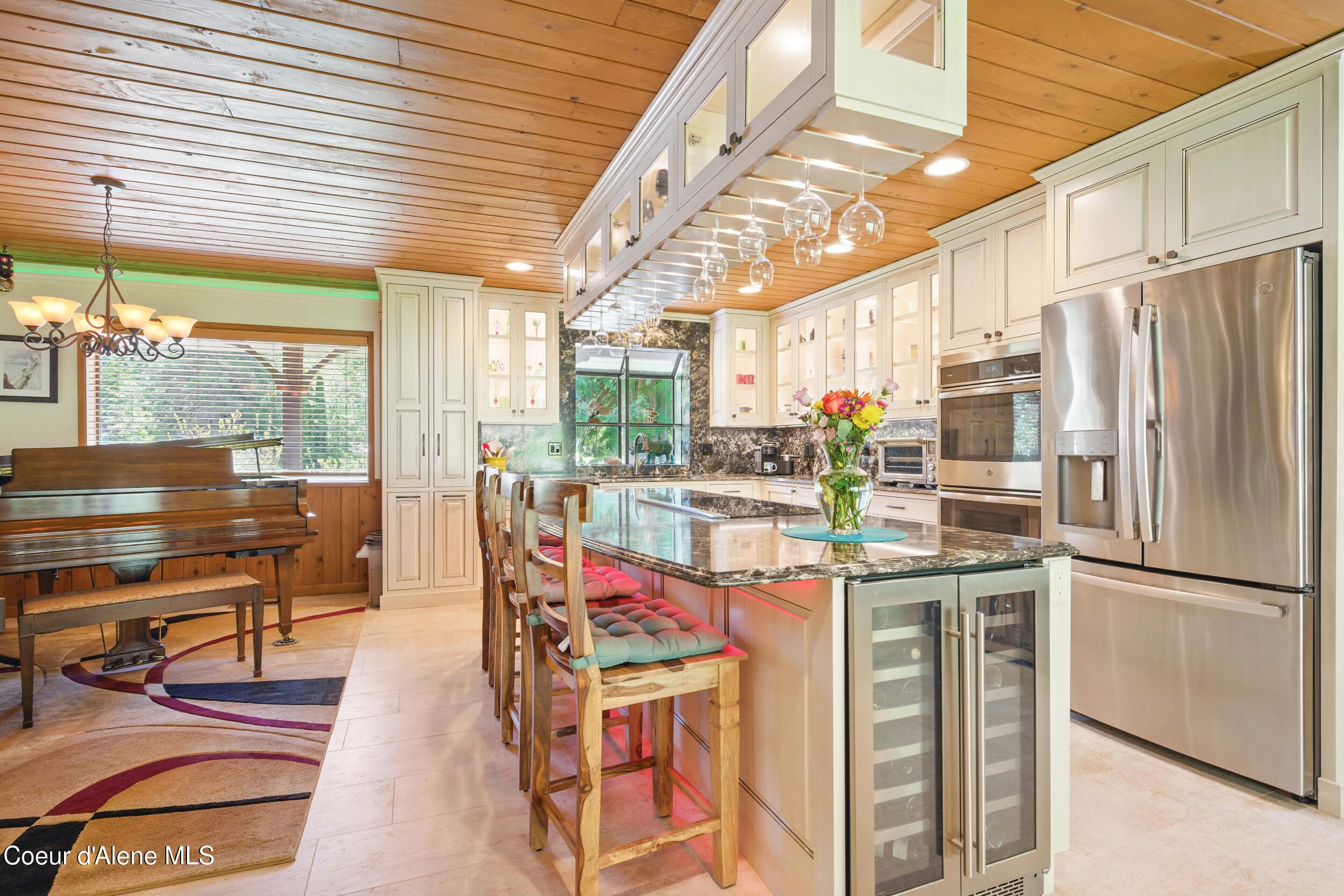 471 Kaniksu Shores Road Sandpoint, ID 83864 - Photo 11 of 58 12_photo_017