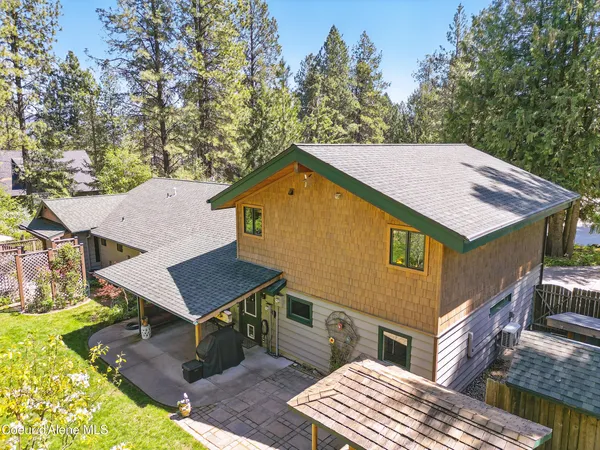 $1,095,000 | 471 Kaniksu Shores Road, Sandpoint, ID 83864