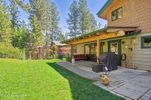 $1,095,000 | 471 Kaniksu Shores Road, Sandpoint, ID 83864