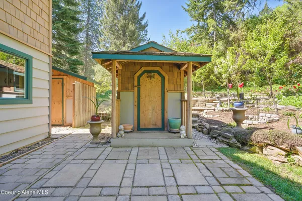 $1,095,000 | 471 Kaniksu Shores Road, Sandpoint, ID 83864