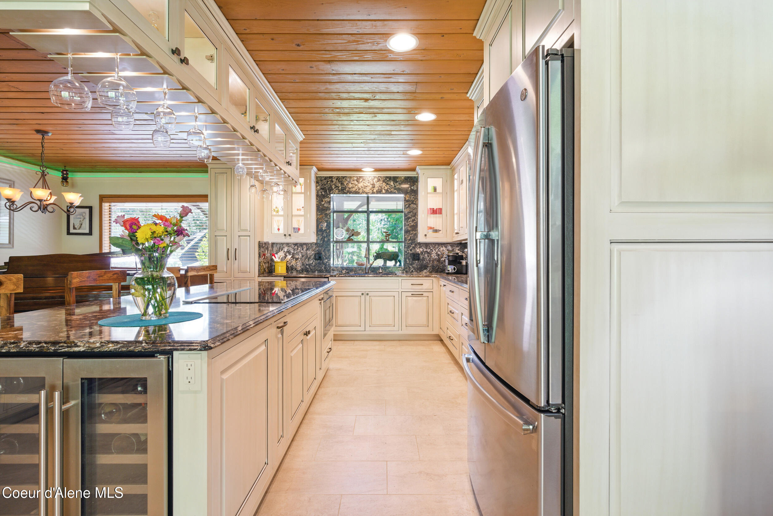 471 Kaniksu Shores Road Sandpoint, ID 83864 - Photo 10 of 58 11_photo_016