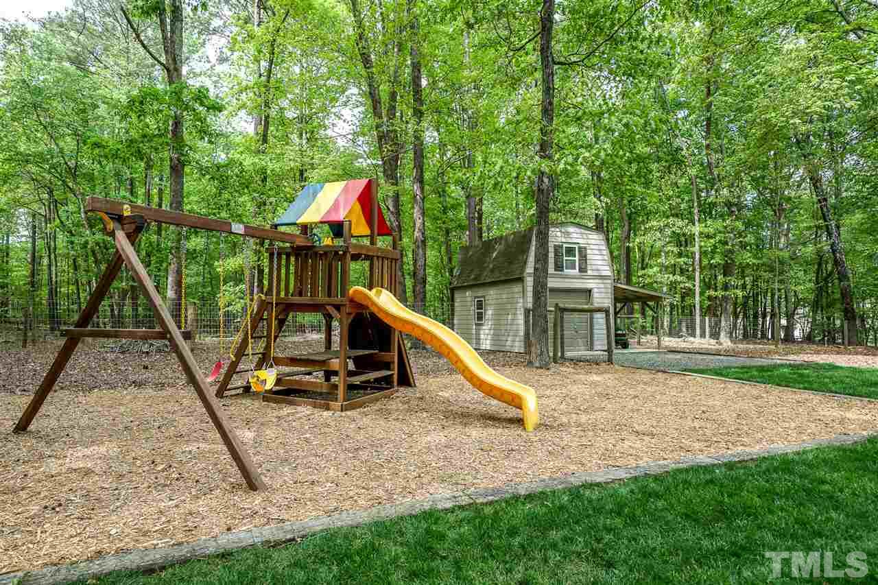 10100 Touchwood Place Raleigh, NC 27613 - Photo 24 of 26