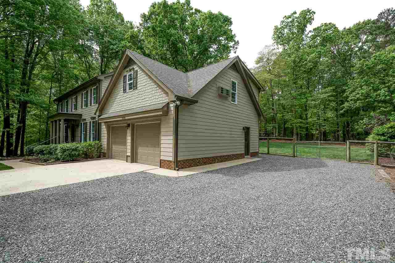 10100 Touchwood Place Raleigh, NC 27613 - Photo 26 of 26 Right side, additional parking area.
