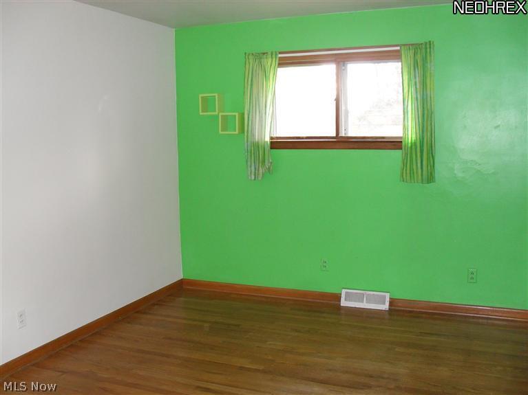12021 Webster Road Strongsville, OH 44136 - Photo 13 of 22 Gallery Image 13