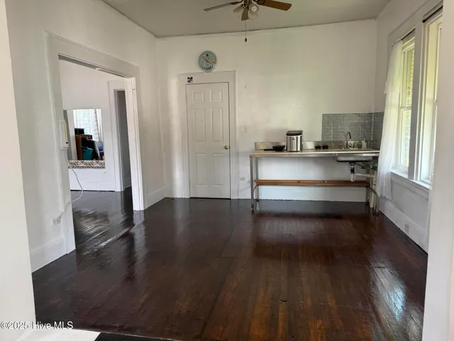 $173,900 | 511 Herring Avenue East, Wilson, NC 27893