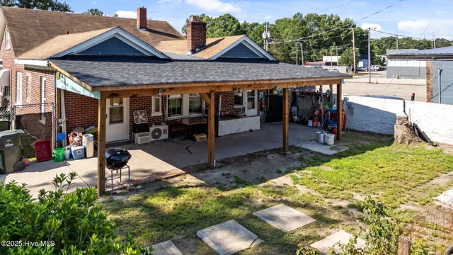 $173,900 | 511 Herring Avenue East, Wilson, NC 27893