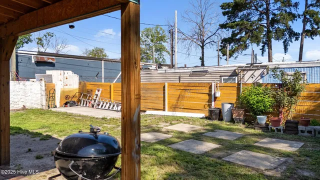 $173,900 | 511 Herring Avenue East, Wilson, NC 27893