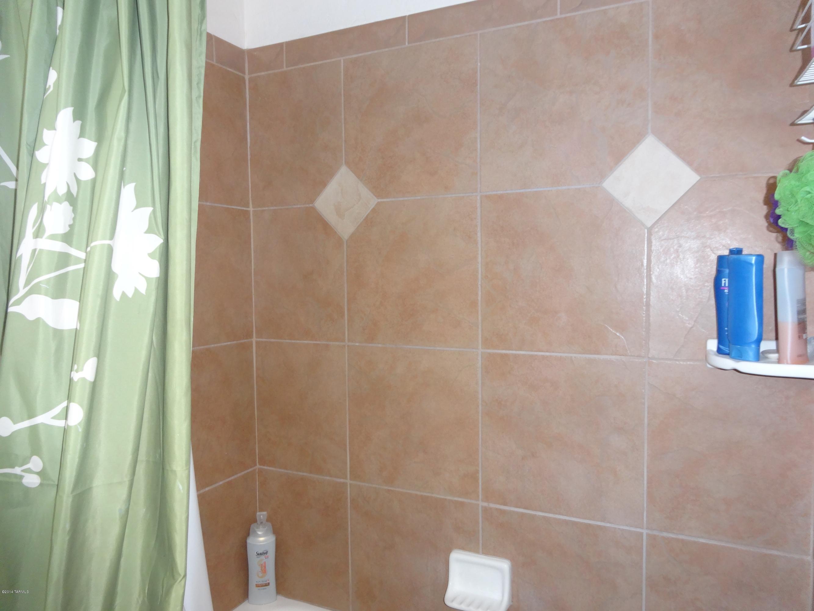 1832 West Astolat Road Tucson, AZ 85713 - Photo 12 of 36