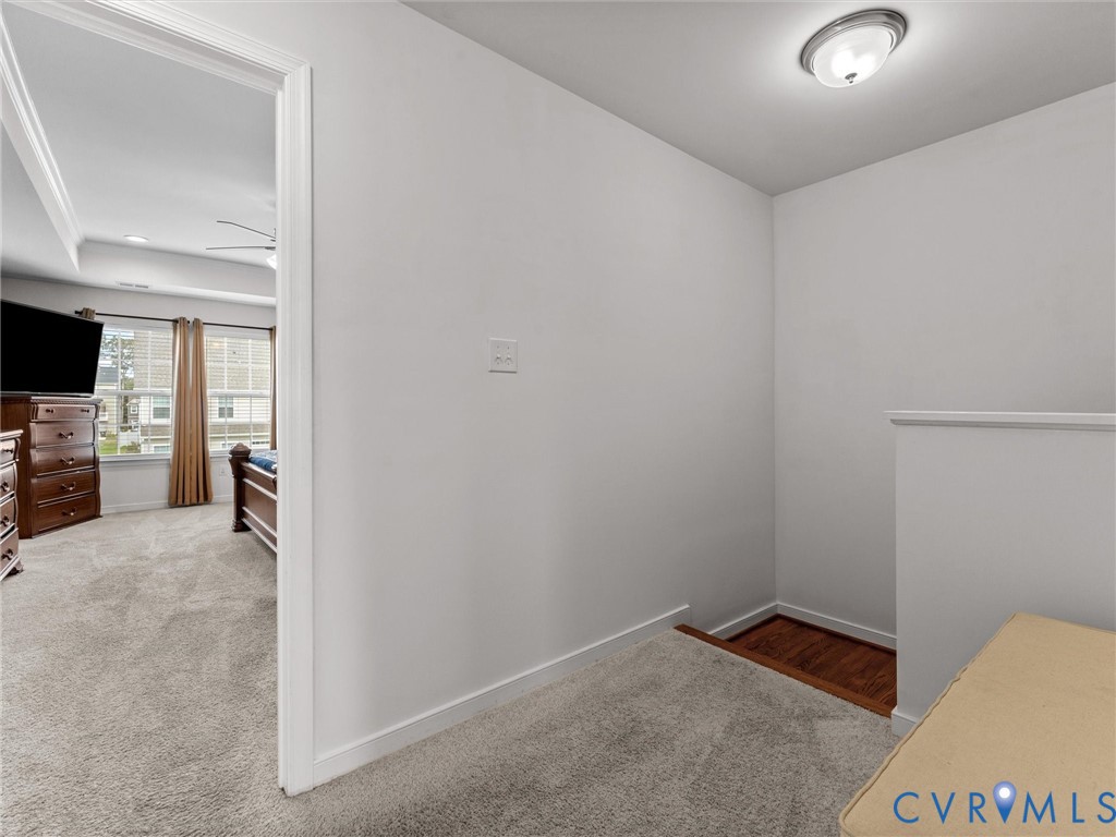 6135 Buntline Lane Richmond, VA 23234 - Photo 22 of 34 a view of hallway with livingroom