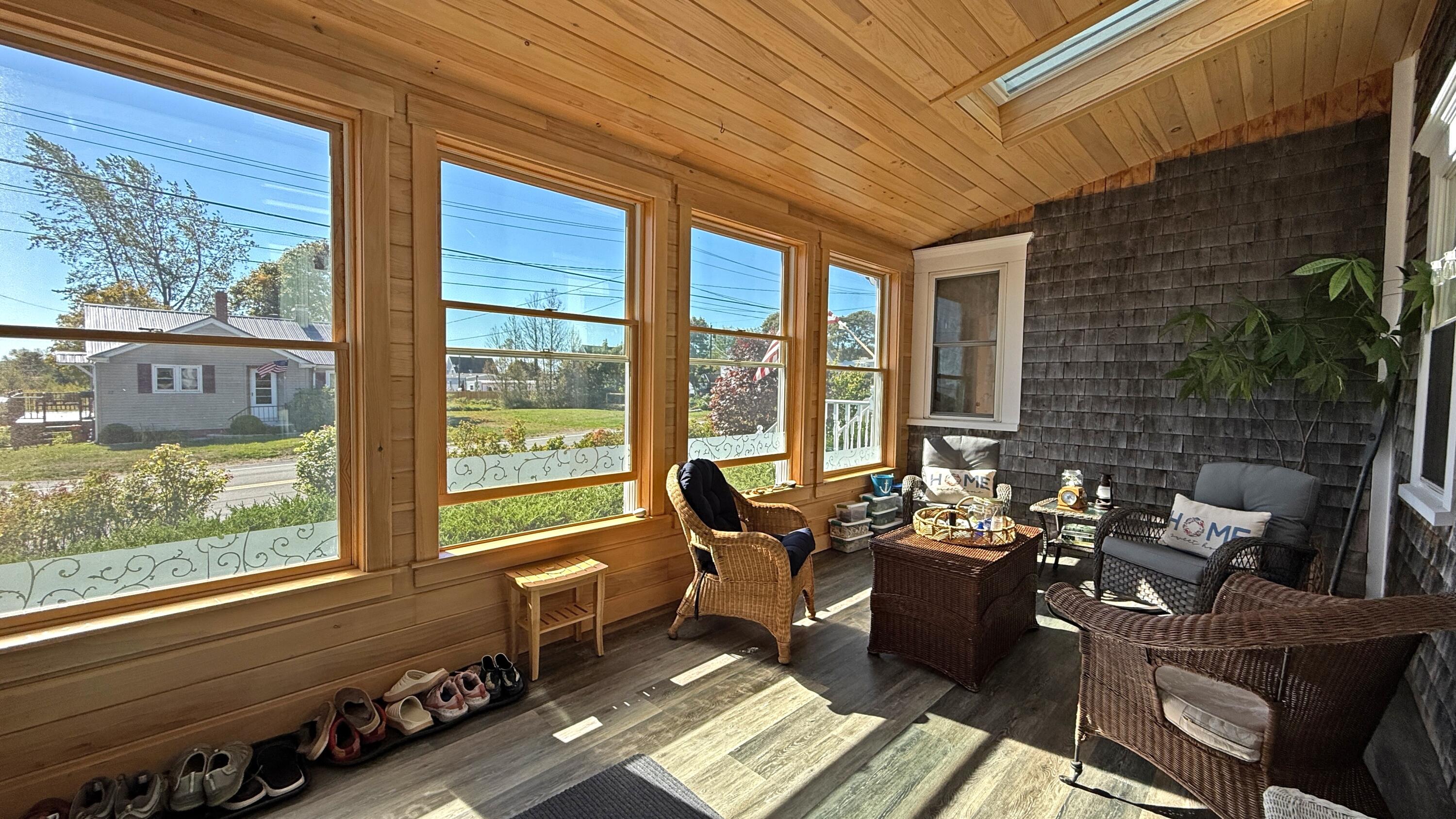 23 Washington Street Lubec, ME 04652 - Photo 4 of 49 Sunroom